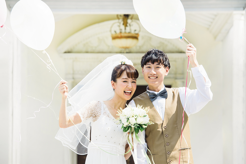 結婚式の男女