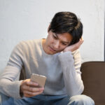 【男性向け】婚活疲れの原因と取るべき行動！アプリで成果が出ない3つの理由も解説