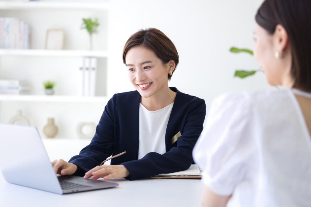 30歳独身女性が焦る理由とは?リアルな現実とモテる年齢・結婚への近道を解説