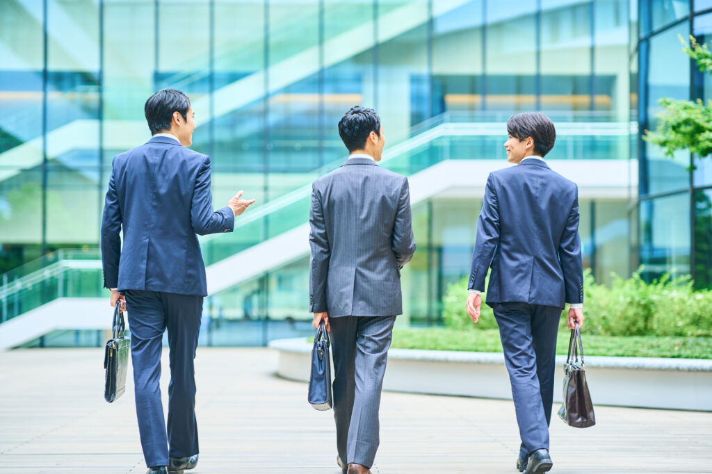年収1,000万円の男性を狙うリアルな婚活の現状とは?実態と成婚のポイントをプロが解説